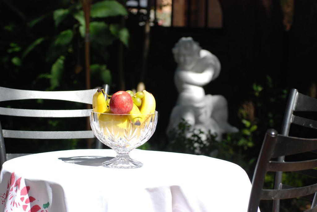Simonsberg Guest House สเตลเลนบอช ห้อง รูปภาพ